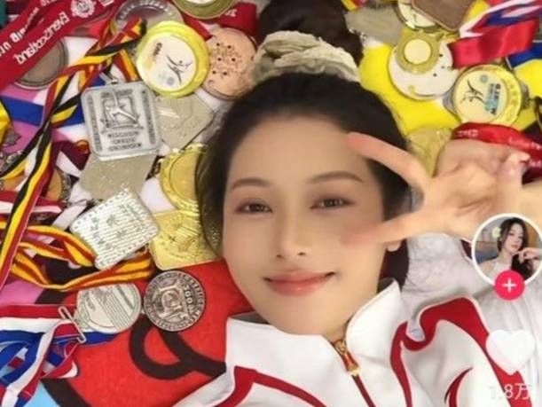 중국 전 체조선수가 계정 복원 하루 만에 팔로워 수가 350만명이 늘어 화제가 되고 있다. /사진=SCMP