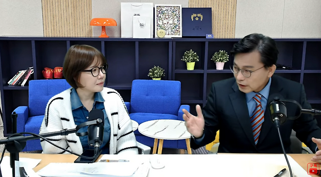 윤상현 국민의힘 의원이 12월8일 한 유튜브 방송에 출연해 발언하고 있다. ⓒ유튜브 채널 배승희의 따따부따 캡처