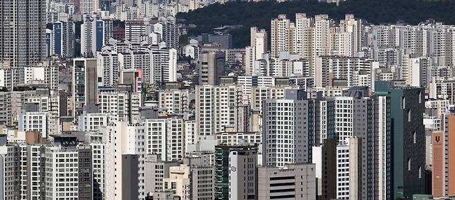 서울의 아파트 전경. 이상섭 기자