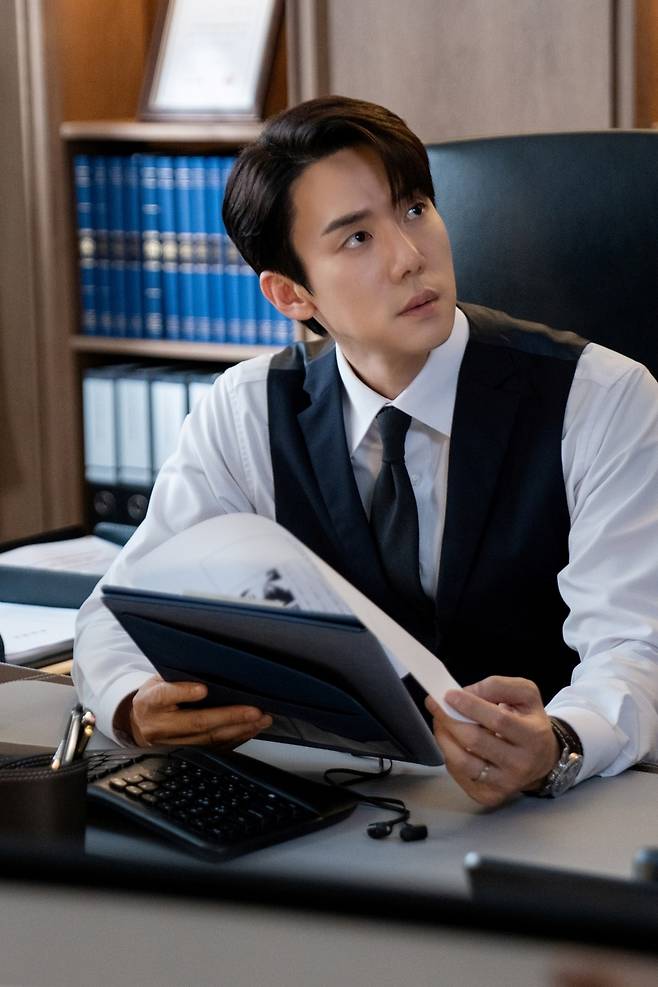 '지금 거신 전화는' 남자 주인공 백사언(유연석 분) [킹콩by스타쉽 제공. 재판매 및 DB 금지]