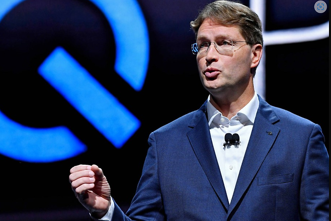 메르세데스-벤츠그룹 올라 칼레니우스CEO