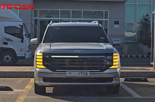 사진 : 쉬머링 실버 메탈릭 (출처=Shorts Car)