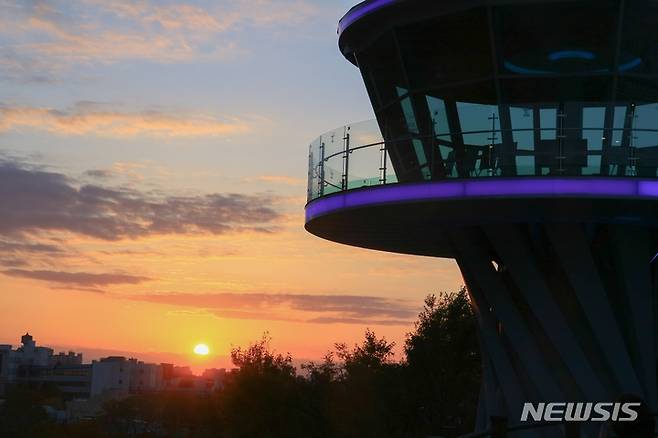 [대구=뉴시스] 대구 앞산해넘이 전망대. (사진=뉴시스 DB). photo@newsis.com