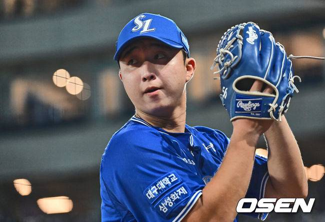 [OSEN=창원, 이석우 기자] 17일 창원NC파크에서 2024 신한 SOL 뱅크 KBO 리그 NC 다이노스와 삼성 라이온즈의 경기가 열렸다. 홈팀 NC는 신민혁이 선발 출전하고 방문팀 삼성 라이온즈는 이호성이 선발 출전했다. 삼성 라이온즈 최채흥이 역투하고 있다. 2024.08.17 / foto0307@osen.co.kr