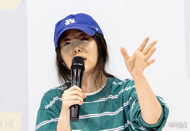 4월25일 민희진 당시 어도어 대표가 서울 서초구 한국컨퍼런스센터에서 기자회견을 열었다. ⓒ시사IN 조남진