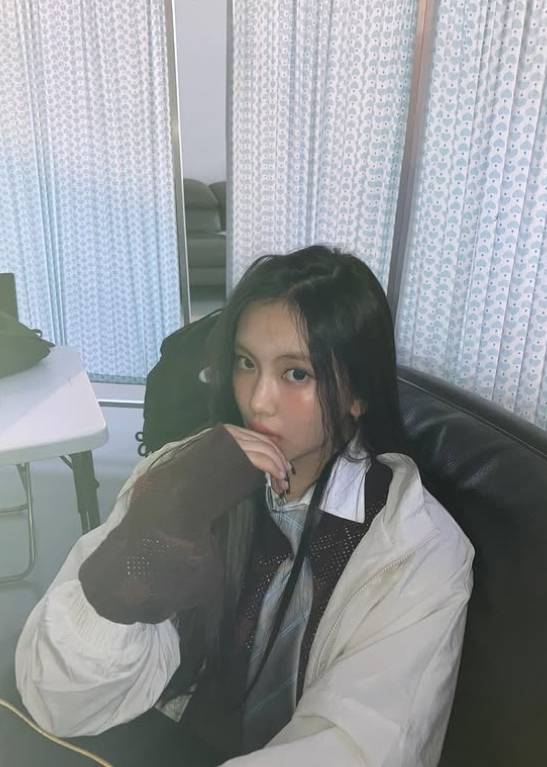 뉴진스  새 계정 jeanzforfree 캡처.