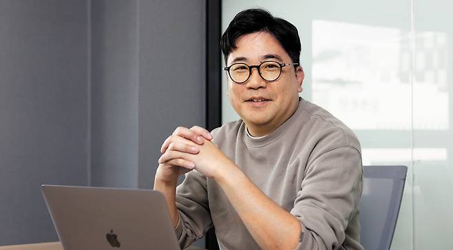 '지니웍스'는 누구나 쉽게 온라인 쇼핑몰을 만들 수 있는 플랫폼 '몰파이'를 운영한다. 사진은 지니웍스의 조용원 부사장. /중소벤처기업부·중소기업기술정보진흥원