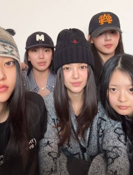 그룹 뉴진스. 인스타그램 계정 ‘진즈 포 프리’ 갈무리.