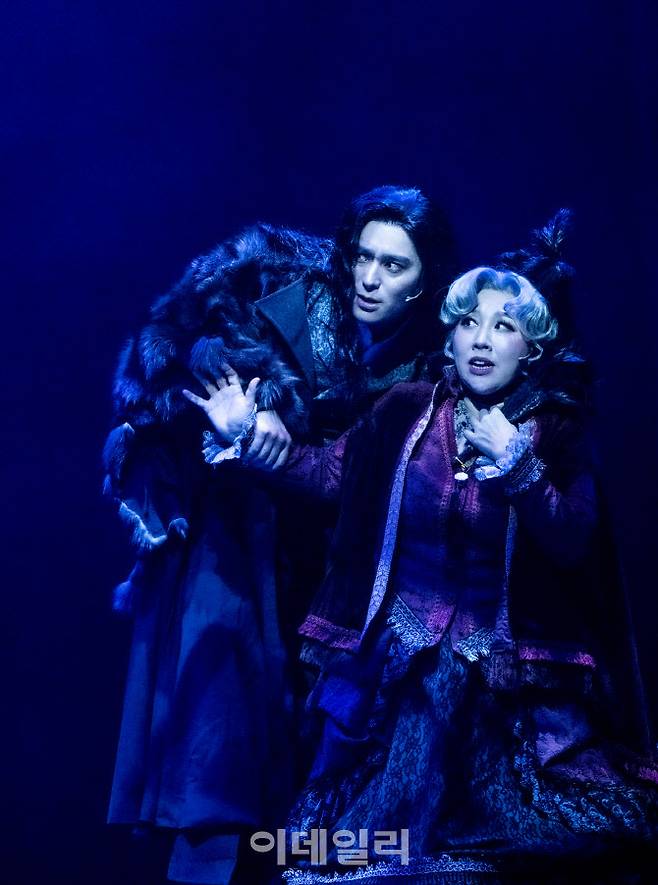 뮤지컬 ‘지킬 앤 하이드’ 20주년 기념 공연의 한 장면(사진=오디컴퍼니)