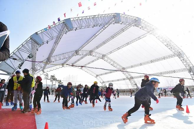진주야외스케이트장/사진-경남도
