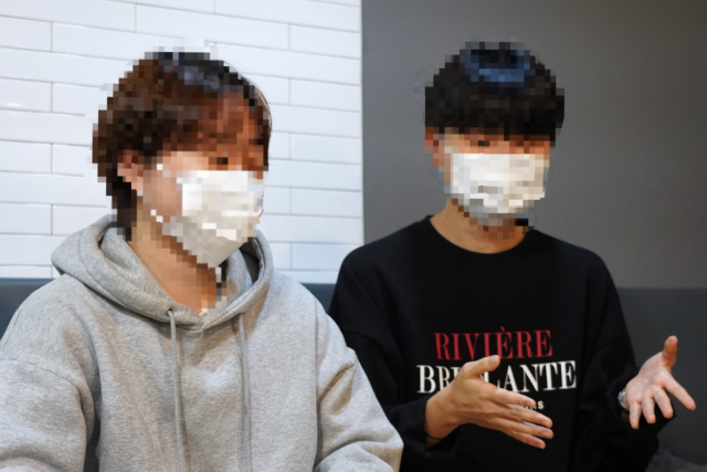 ▲5일 서울 성북구 동덕여대 인근에서 <프레시안>과 만난 안모(23) 사이렌 회장과 이모(26) 교육팀장은 사이렌이 집단행동을 주도할 생각조차 한 적 없다고 항변했다.ⓒ프레시안(박상혁)