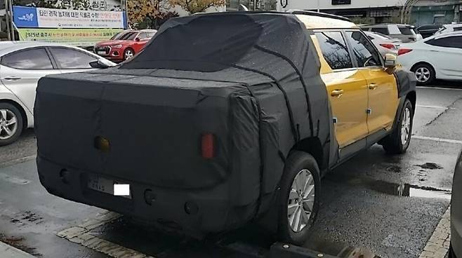 사진 : KGM O100 테스트카 (출처=몬스터코리아)