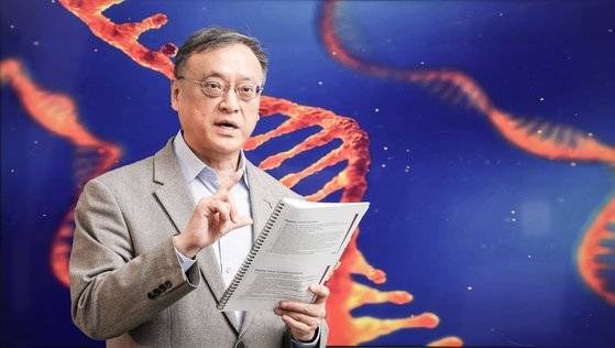 이성욱 알지노믹스 대표 겸 단국대 교수가 경기도 판교 사옥에서 RNA와 유전자 치료의 원리에 대해 설명하고 있다. 김경록 기자