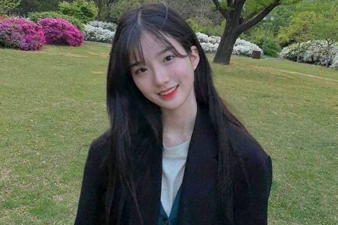 김유연
