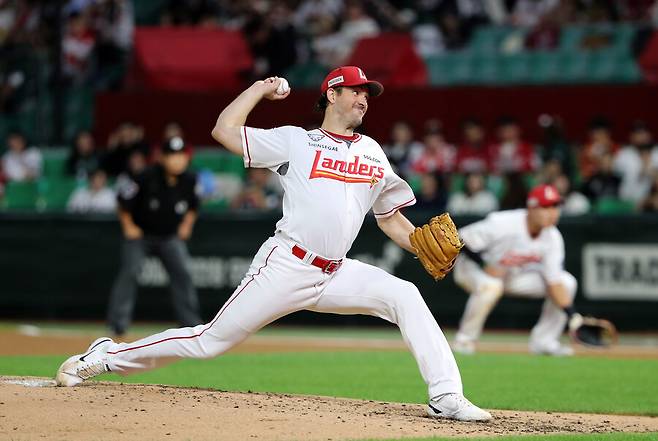 ▲ 앤더슨과 화이트는 성격과 적응 측면에서 서로에게 좋은 시너지 효과를 기대할 수 있다는 전망이 나온다. ⓒSSG 랜더스