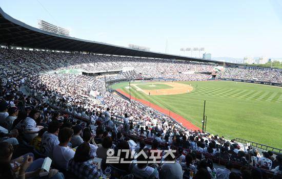 잠실 야구장 전경