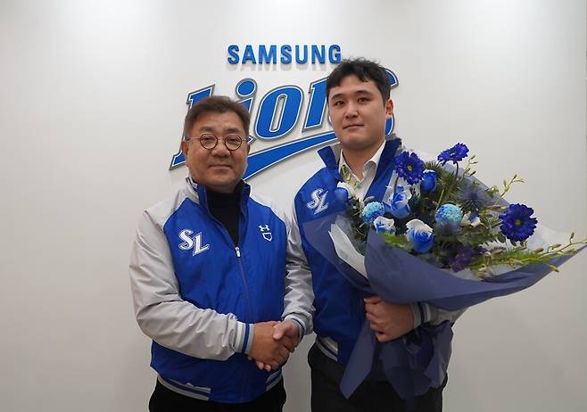 ▲ 올해 마지막 무대에서 아쉬움을 남긴 삼성은 FA 선발 최대어였던 최원태와 4년 총액 70억 원에 계약하며 전력을 더 보강했다는 평가를 받고 있다. ⓒ삼성 라이온즈