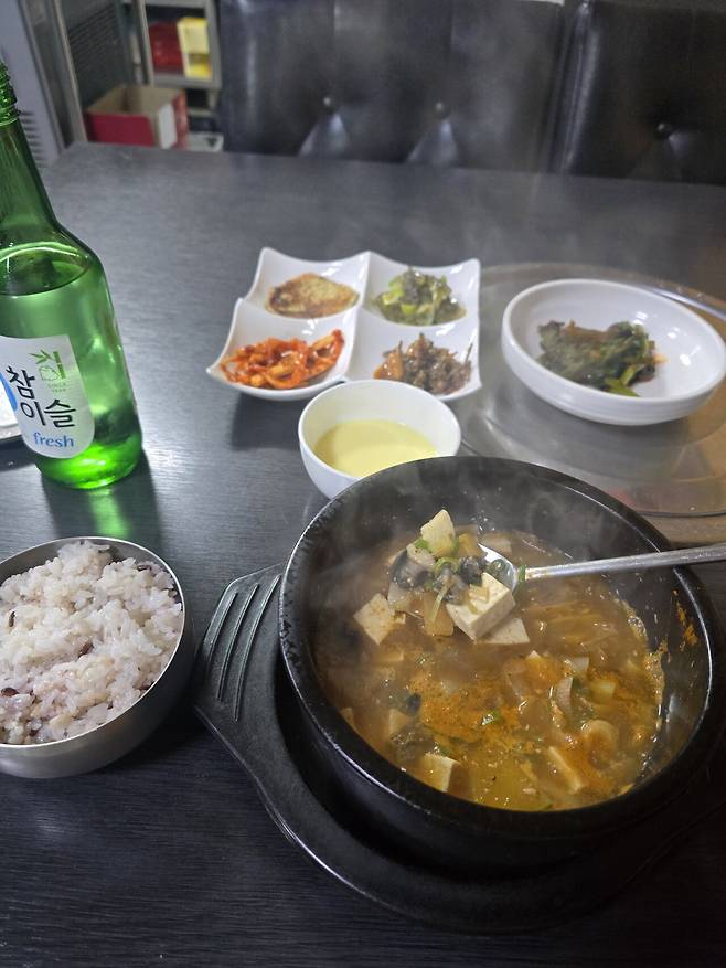 1000002882.jpg 우렁 된장찌개