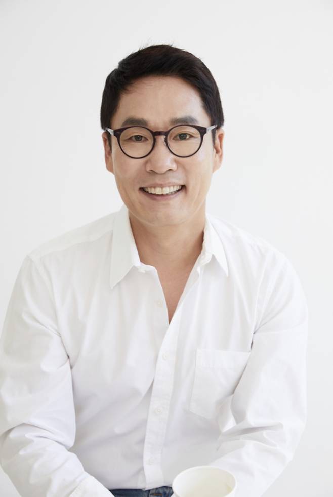 방송인 이창명.