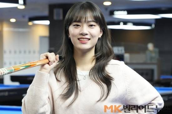 정보윤은 이번 대회 직전까지만 해도 선수로서 최악의 슬럼프를 겪고 있다고 했다. 그러나 어렵게 첫판을 넘은 뒤 점점 자신감이 붙었고, 김세연 강지은 이우경 등 강호들을 연파하며 준결승까지 질주했다.