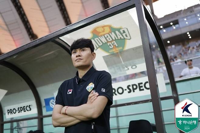 강원 FC 정경호 감독. 사진=한국프로축구연맹