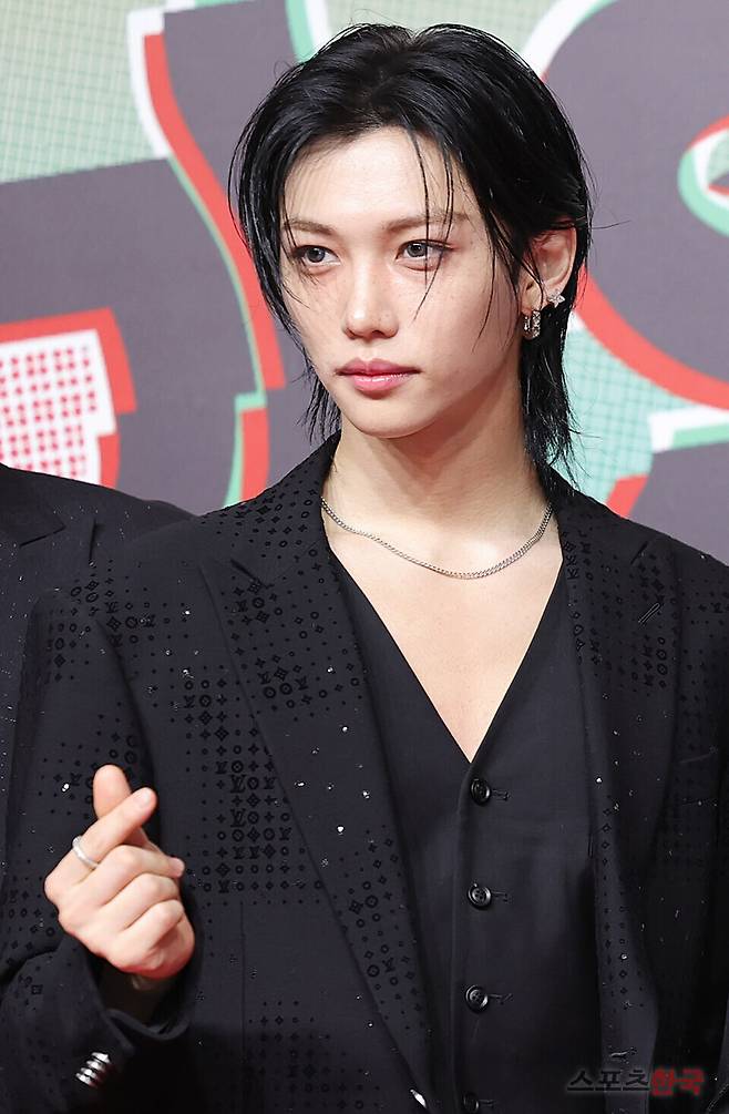 '2024 SBS 가요대전' 레드카펫 행사에 참석한 스트레이 키즈 필릭스. 24.12.25. ⓒ이혜영 기자 lhy@hankooki.com