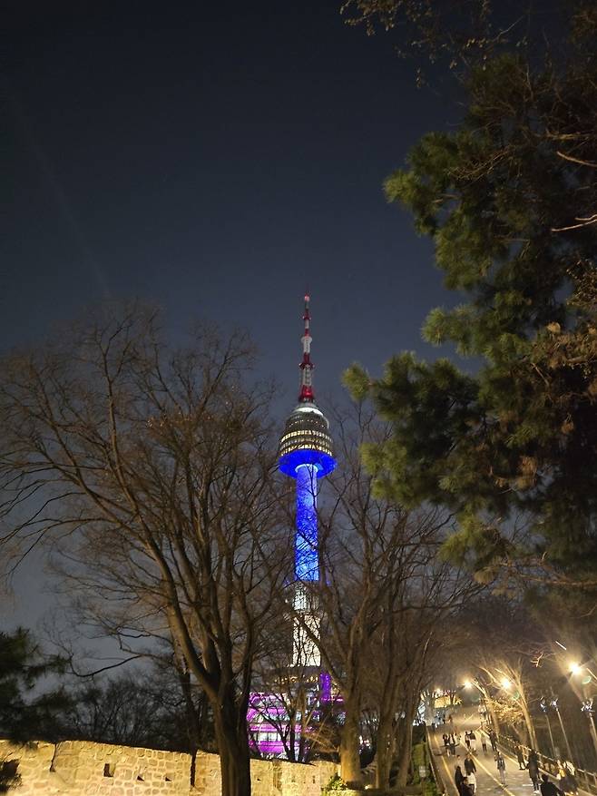 KakaoTalk_20241225_150508210_14.jpg 남산타워 회전식 레스토랑 엔그릴