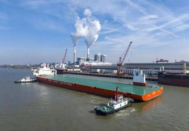 중국 갑판선 판저우 8호 [중국 재부망 캡처. 재판매 및 DB 금지]