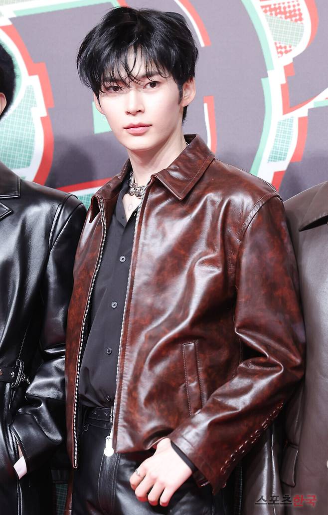 '2024 SBS 가요대전' 레드카펫 행사에 참석한 제로베이스원 성한빈. 24.12.25. ⓒ이혜영 기자 lhy@hankooki.com