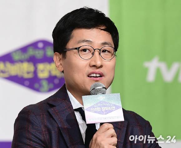 김상욱 경희대 물리학과 교수가 지난 2018년 tvN '알아두면 쓸데없는 신비한 잡학사전3'(알쓸신잡3) 제작발표회에서 발언하고 있다.