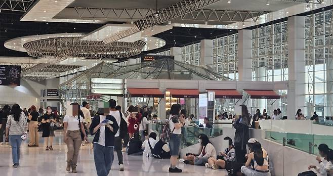 'AAA 2024'가 펼쳐지기 전 팬들의 기대가 가득 찼다. /사진=안윤지 기자