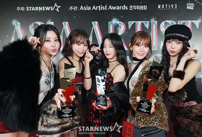 르세라핌, 2024 AAA 3관왕![★포토]