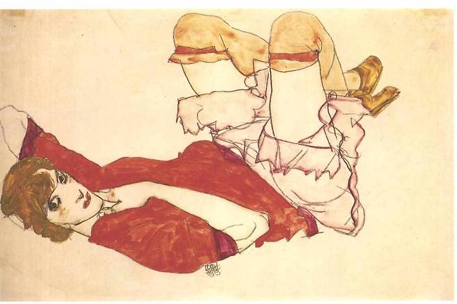 <에곤 실레, 빨간 스커트를 입은 발리 노이질, 1913, 크기 불명, 종이에 연필과 수채 등, 개인소장> 발리는 실력 있는 모델이었다. 발리는 실레를 위해 여러 파격적인 포즈를 취했다. 도발적인 옷과 스타킹을 챙긴 채 앉으라면 앉고, 누우라면 눕는 식이었다. 실레는 재능도 있으면서, 그에게 헌신적이기도 한 발리 덕에 자기만의 예술 세계를 더 막힘없이 펼칠 수 있었다.