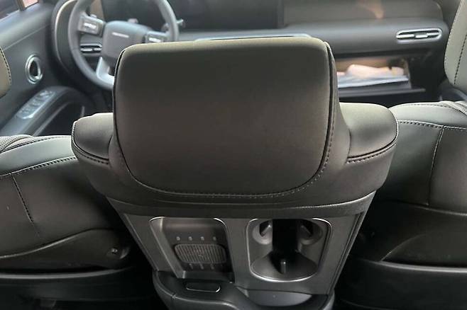 현대차 '팰리세이드 9인승' 시트 (출처 : newcarscoops)