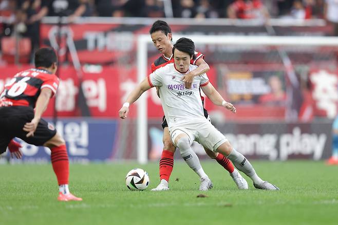 포항 스틸야드에서 열린 K리그 1 포항 스틸러스-강원 FC 경기. 사진 | 프로축구연맹
