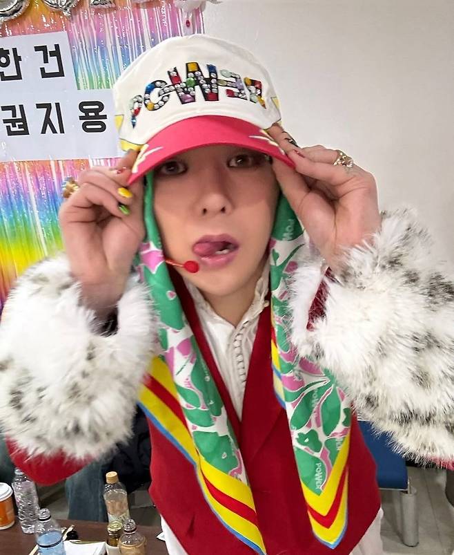 인스타그램 @8lo8lo8lowme