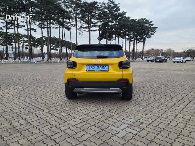 지프(Jeep) 콤팩트 전기 SUV 어벤저(Avenger)