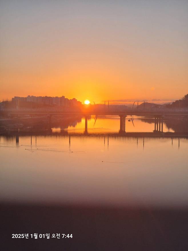 1000023863.jpg 대구 아양 기찻길 일출