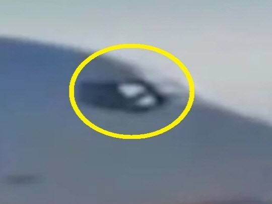 마지막까지 조종을 쉬지 않았던 제주항공 기장의 모습. 사진=SNS 캡처