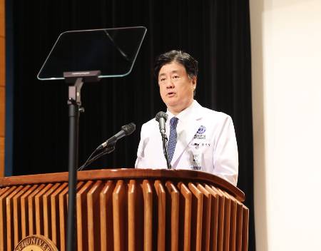 금기창 연세대 의무부총장 겸 의료원장.