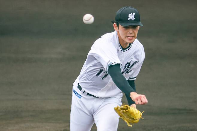 ▲ 지바롯데 마린스 소속으로 롯데 자이언츠와 연습경기에 등판했던 사사키 로키 ⓒ 연합뉴스