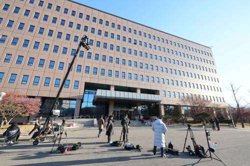 윤 대통령 영장 집행나선 공수처 연합뉴스 제공