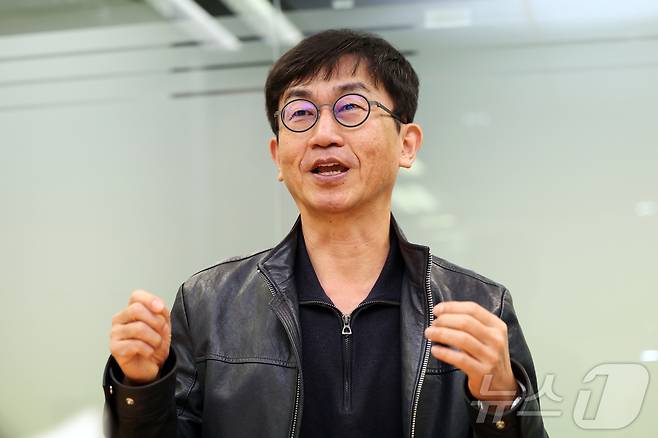 권석 MBC PD는 "슬픔을 유쾌하게 풀고, 비극을 희극으로 풀어 내는 소설을 쓰고 싶다"고 말했다. / 뉴스1 ⓒ News1 황기선 기자