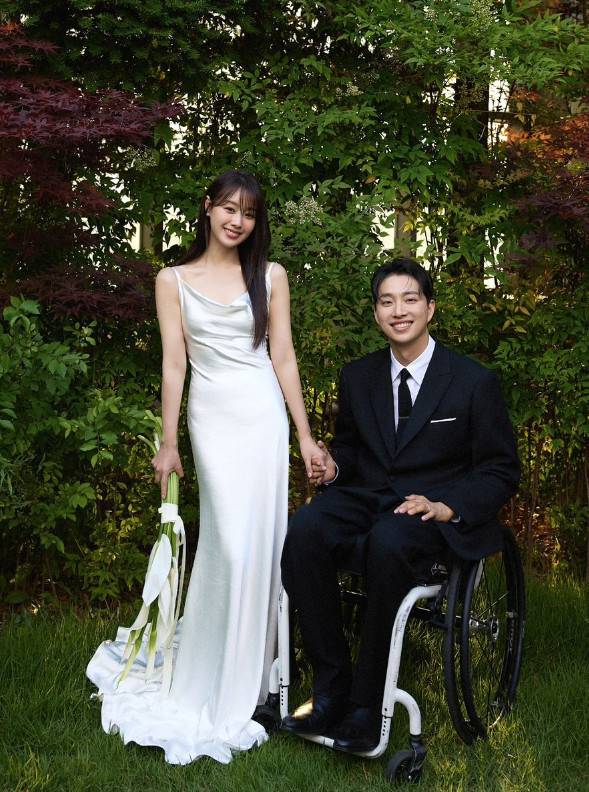 사진=박위 송지은 소셜미디어