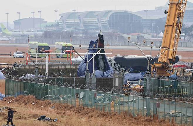 국토교통부는 제주항공 2216편 사고와 관련해 6일 오후 2시 기준 사고수습상황을 발표했다.ⓒ뉴시스