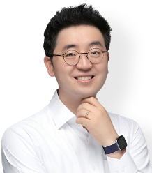 채상욱 커넥티드그라운드 대표 - 아주대 건축학, 건국대 부동산대학원 석사, 전 삼성물산 근무, 전 LIG증권·하나금융투자 애널리스트