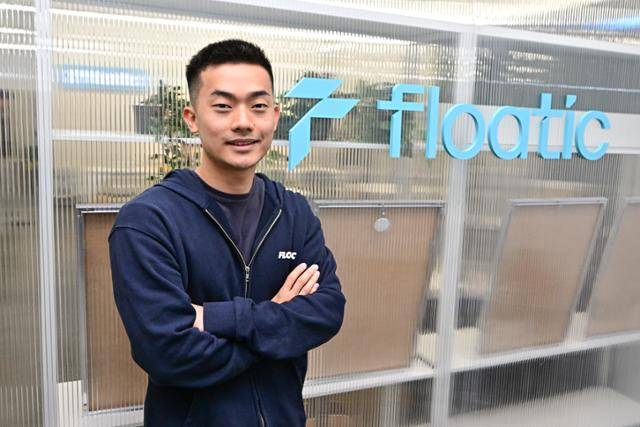 고교 시절 조력발전 아이디어로 대한민국 인재상을 받은 이찬 플로틱 대표는 로봇이 일하기 편한 세상을 꿈꾼다. 그는 "로봇이 가지 못하는 곳은 휠체어도 갈 수 없다"며 "로봇이 제대로 활동할 수 있는 환경을 만들어야 사람도 일하기 편하다"고 주장했다. 최주연 기자