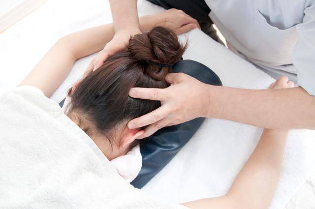 대표적인 비급여 항목인 도수치료. 게티이미지뱅크