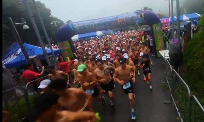 1ebec223e0dc2bae61ab5969c983746f9a6bd37eec73c8eaa5df9406a69f556383749bee1908ca954b869fc4b8cccbf5f6add4896940dc03