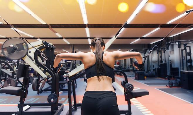 고강도 운동은 신진대사를 빠르게 활성화해 혈관 탄력을 높여 심혈관질환 예방에 효과적이다./사진=클립아트코리아